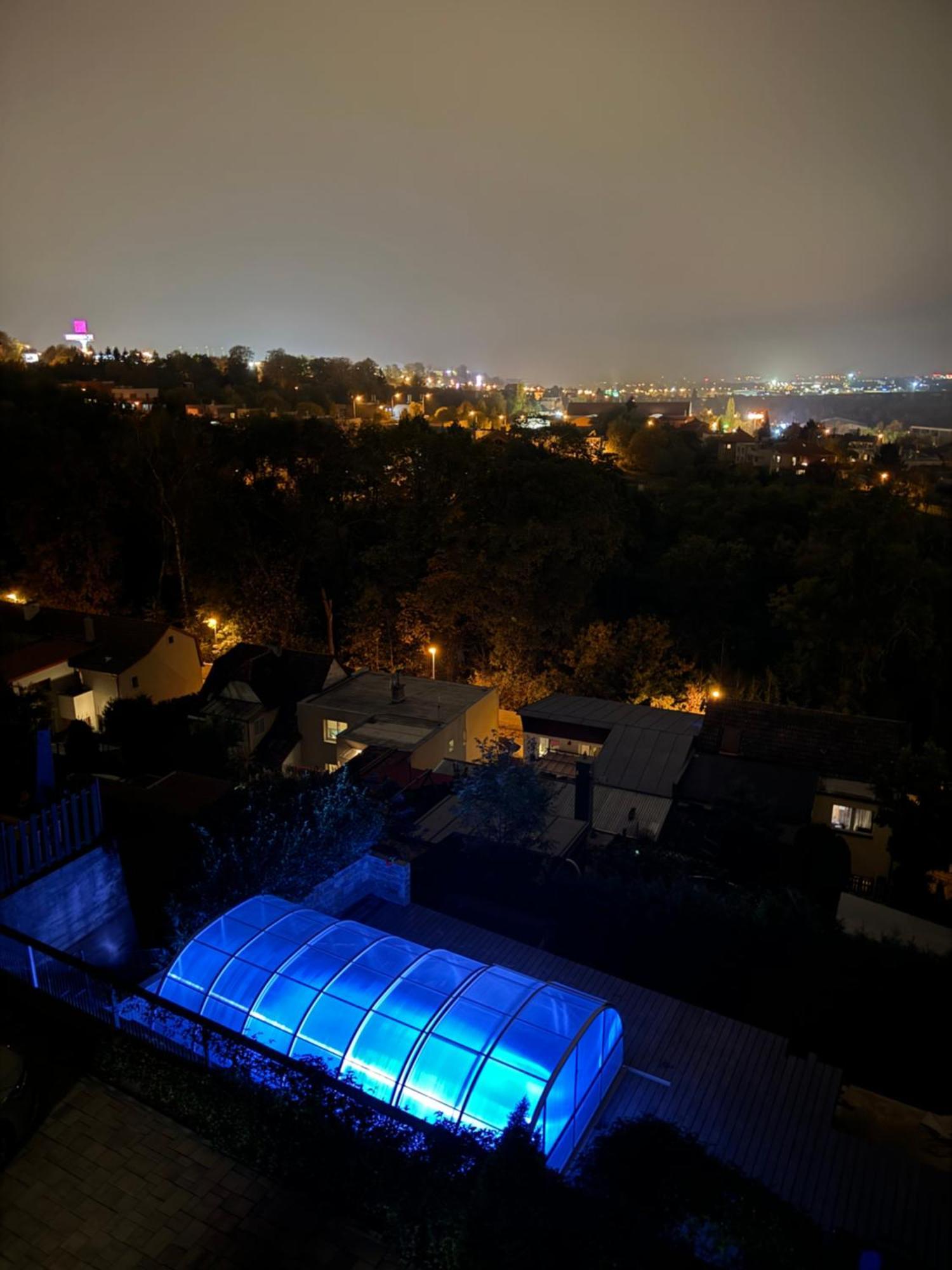 Airport Luxury Apartment & Spa Prague Luaran gambar