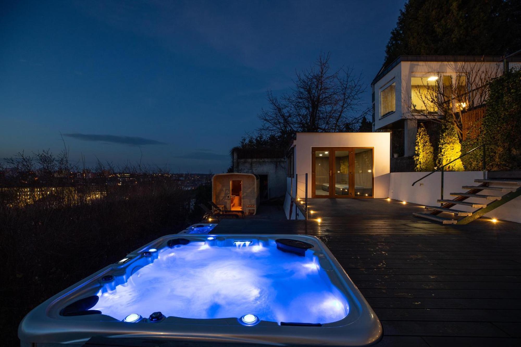 Airport Luxury Apartment & Spa Prague Luaran gambar