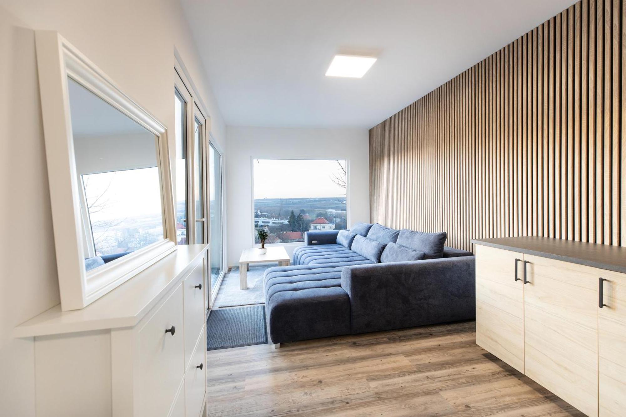 Airport Luxury Apartment & Spa Prague Luaran gambar