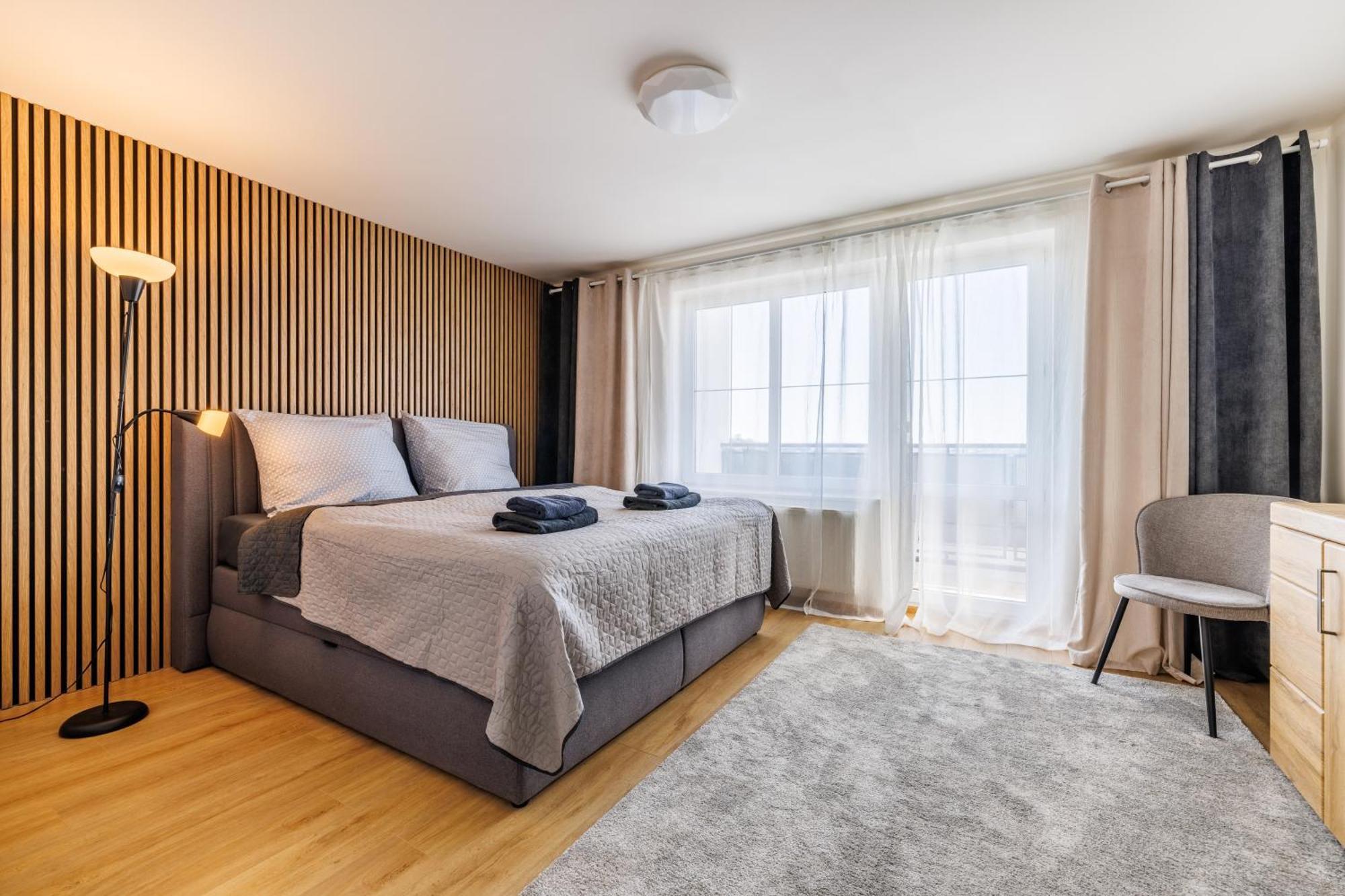 Airport Luxury Apartment & Spa Prague Luaran gambar